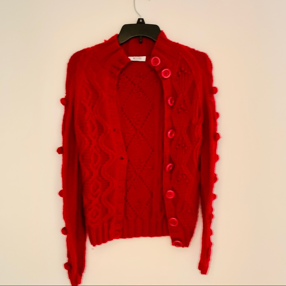 Vintage Moschino Red Button Up Sweater Excellent Condition and craftsmanship.♥️